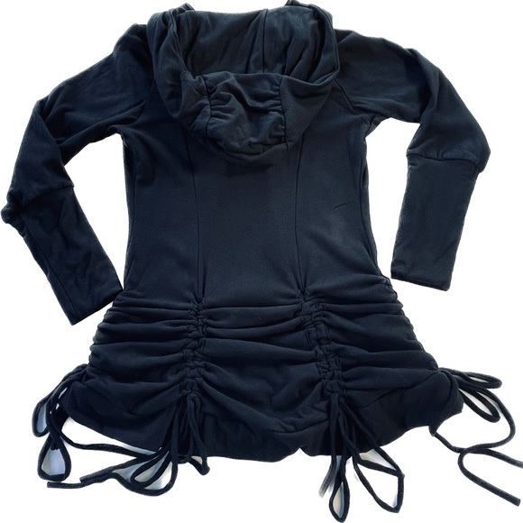 Inkspoon Bamboo Black Bustle Hoodie, Long Sleeves, adjustable drawstrings, XXL - Picture 2 of 8